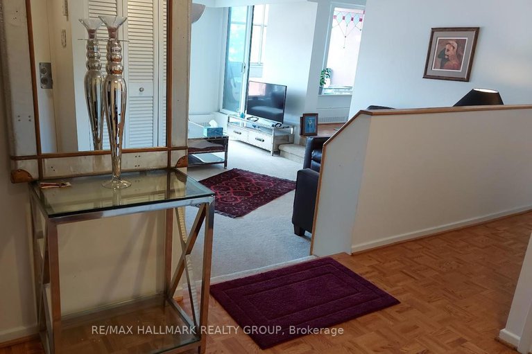 28541856/402-373-laurier-avenue-e/sandy-hill/ottawa/ontario/K1N8X6_3