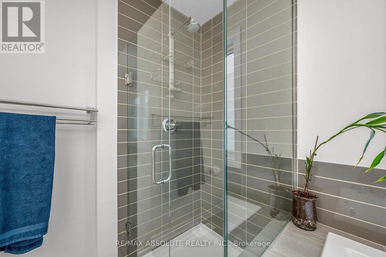 28752702/730-perseus-avenue/half-moon-bay/ottawa/ontario/K2J6V8_26