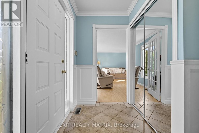 29256598/159-dunlop-crescent/village-of-russell/russell/ontario/K4R1B3_6