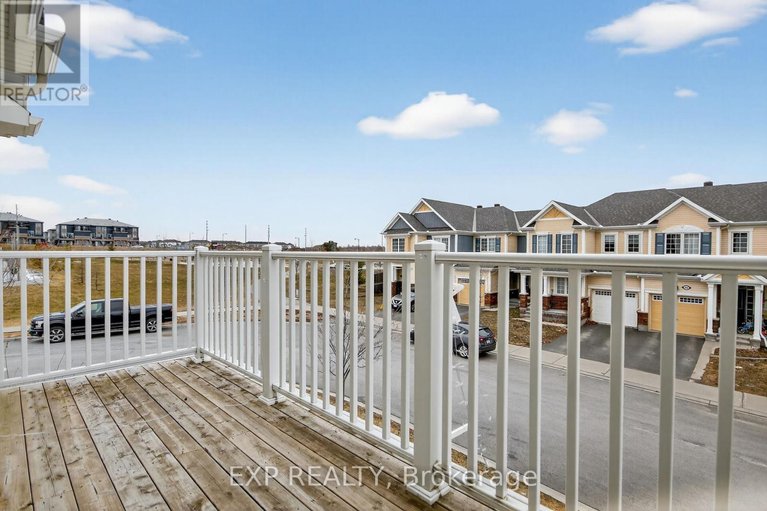 29556387/549-ensatina-crescent/half-moon-bay/ottawa/ontario/K2J6H4_23