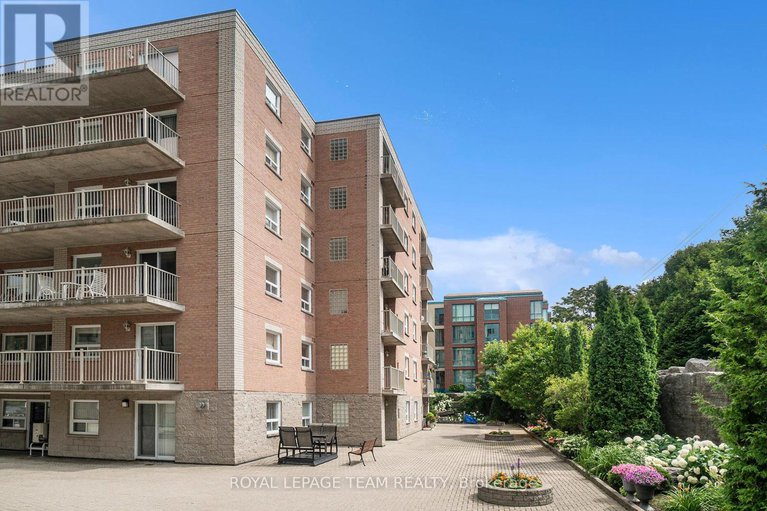 28632770/507-320-centrum-boulevard/bilberry-creekqueenswood-heights/ottawa/ontario/K1E3X9_19