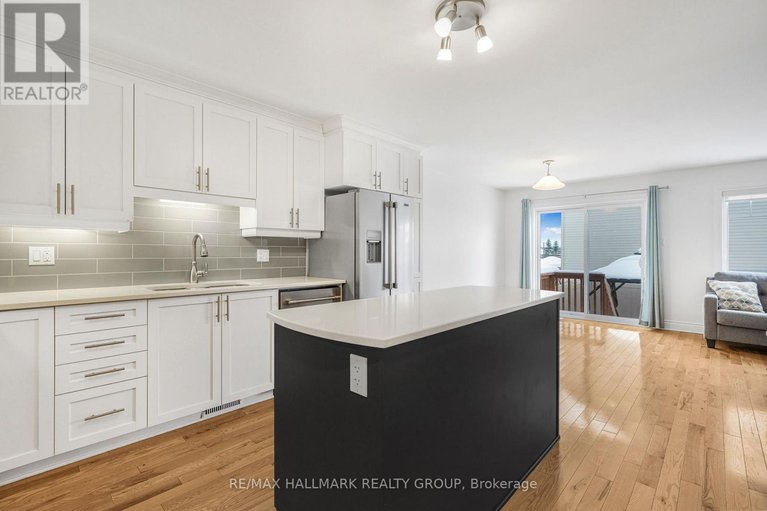 29237591/242-dion-avenue/town-of-rockland/clarence-rockland/ontario/K4K0M3_7