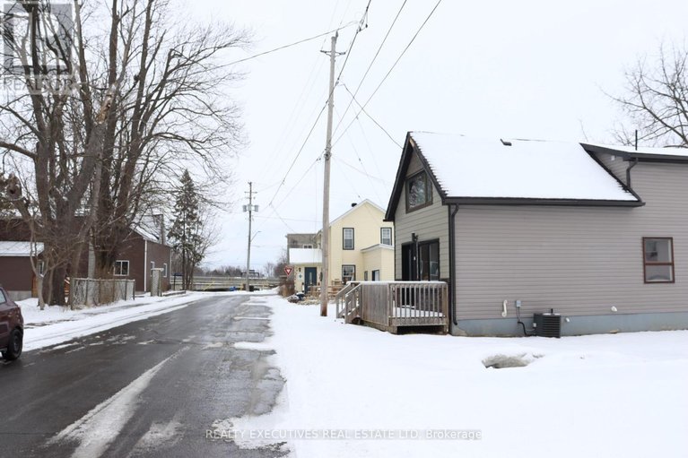 29507838/18-mill-street/chesterville/north-dundas/ontario/K0C1H0_10