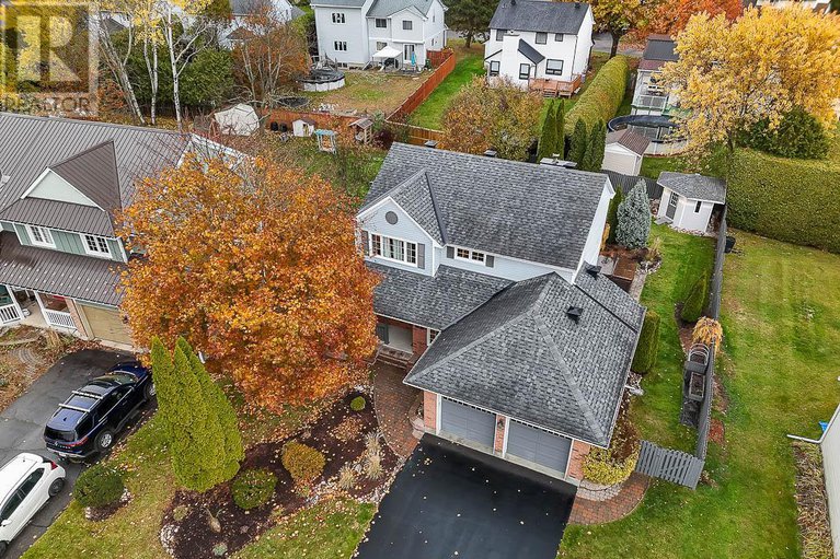 29090639/32-parklands-avenue/village-of-russell/russell/ontario/K4R1A2_44