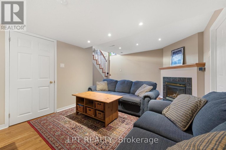 28989666/16-calaveras-avenue/longfields/ottawa/ontario/K2J4Z8_37