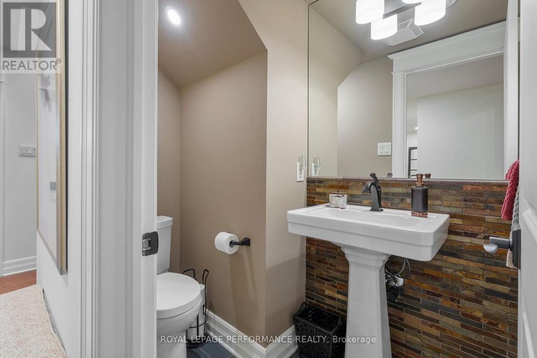 28939839/11-marlowe-crescent/ottawa-east/ottawa/ontario/K1S1H3_20