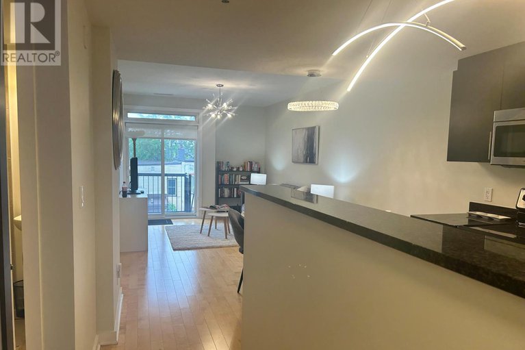 28444870/506-456-king-edward-avenue/sandy-hill/ottawa/ontario/K1N0B4_28