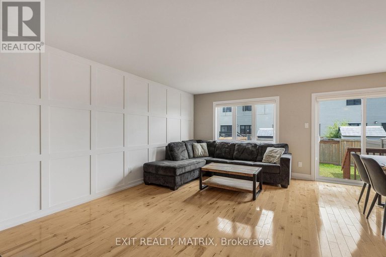 28611581/43-johanne-street/town-of-rockland/clarence-rockland/ontario/K4K0M3_11