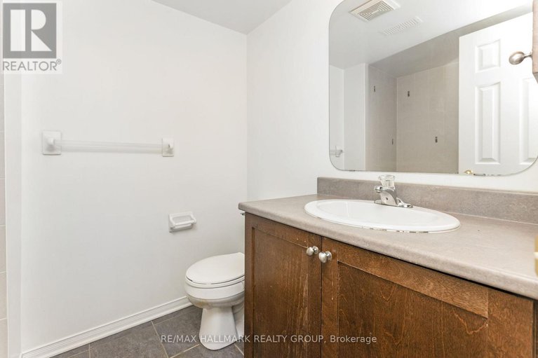 28317545/896-longfields-drive/longfields/ottawa/ontario/K2J5K6_19
