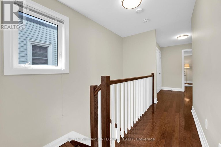28496867/a-251-glynn-avenue/overbrookcastle-heights/ottawa/ontario/K1K1S2_42