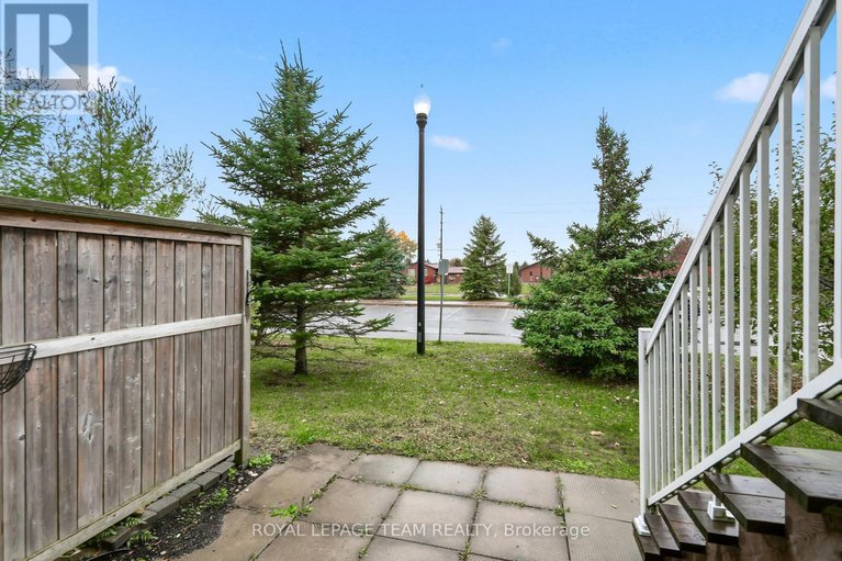 29069531/104-fir-lane/kemptville/north-grenville/ontario/K0G1J0_28