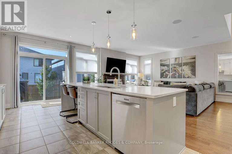 29000324/308-rosina-way/riverside-southgloucester-glen/ottawa/ontario/K4M0E2_19
