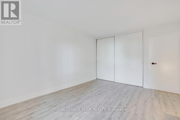 28892273/113-2951-riverside-drive/mooneys-bayriverside-park/ottawa/ontario/K1V8W6_25