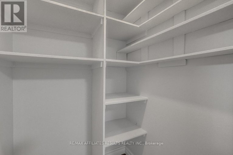 29621627/1609-415-greenview-avenue/britannia/ottawa/ontario/K2B8G5_30