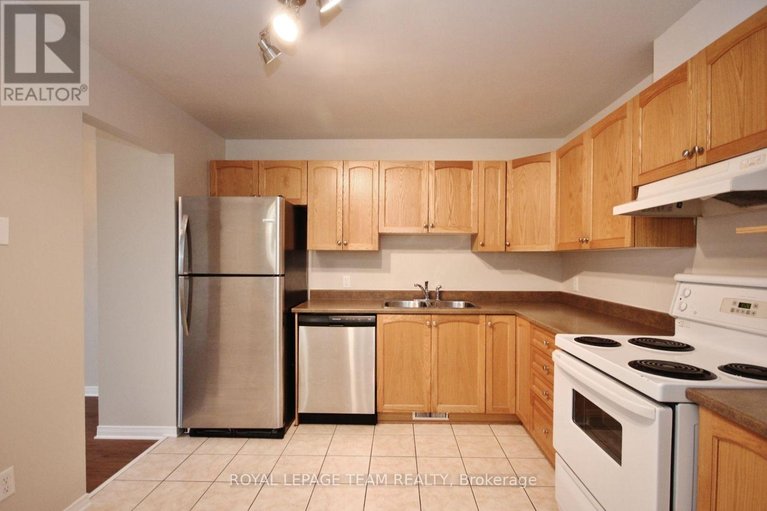 29564230/139-oakfield-crescent/longfields/ottawa/ontario/K2J5H8_4