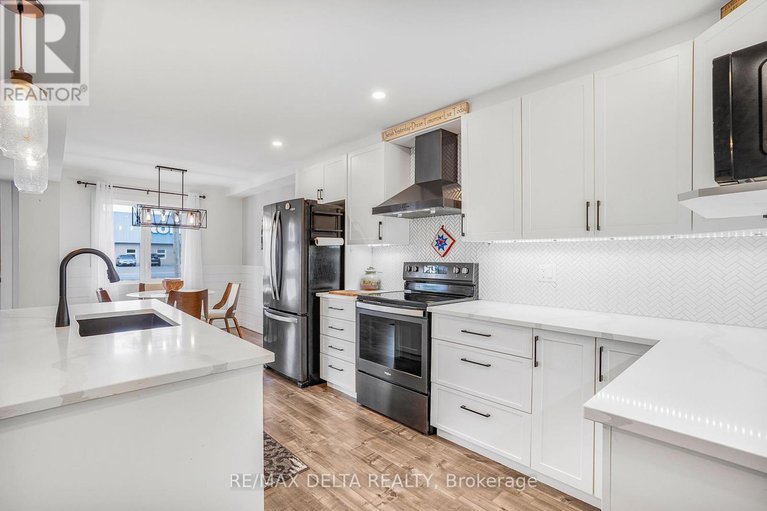 28537132/894-lacroix/clarencerockland-twp/clarence-rockland/ontario/K0A2A0_10