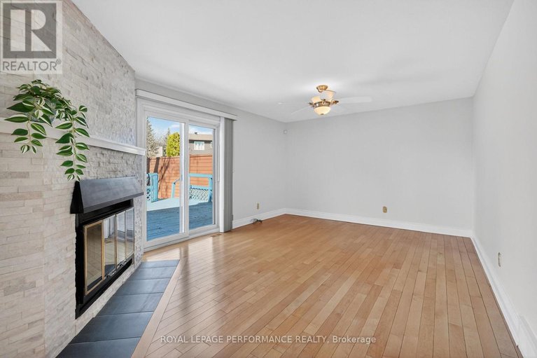 29643949/13-valley-ridge-street/borden-farmstewart-farmcarleton-heightsparkwood-hills/ottawa/ontario/K2E7W1_17