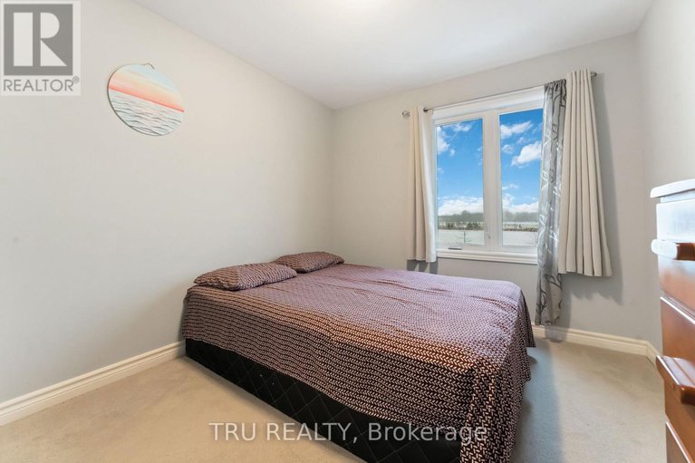 29458298/4031-kelly-farm-drive/blossom-parkkemp-parkfindlay-creek/ottawa/ontario/K1T0R6_35