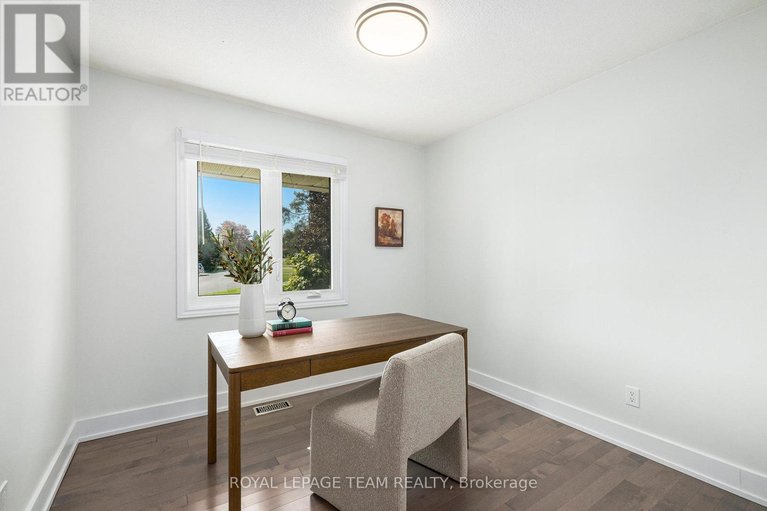 28932180/13-pritchard-drive/manordale/ottawa/ontario/K2G1B2_14