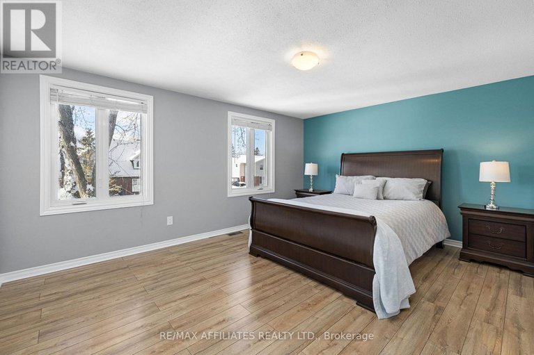 29175531/910-borland-drive/chatelaine-village/ottawa/ontario/K1E1X6_24