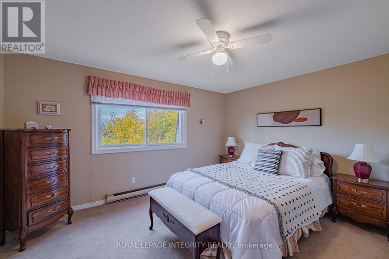 29090183/7-6-sweetbriar-circle/pheasant-run/ottawa/ontario/K2J2K4_22