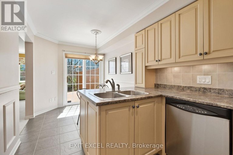 29688011/67-hawktree/stonebridge/ottawa/ontario/K2J5N3_18