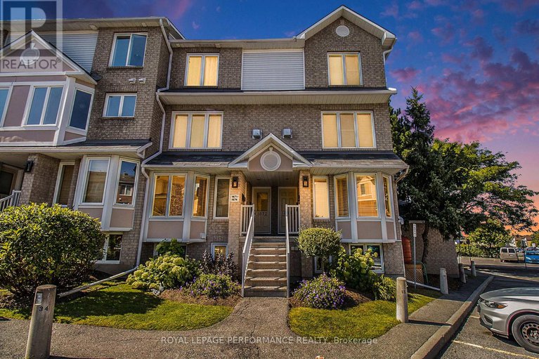 28638176/1673-locksley-lane/beaconwood/ottawa/ontario/K1J1B6_1