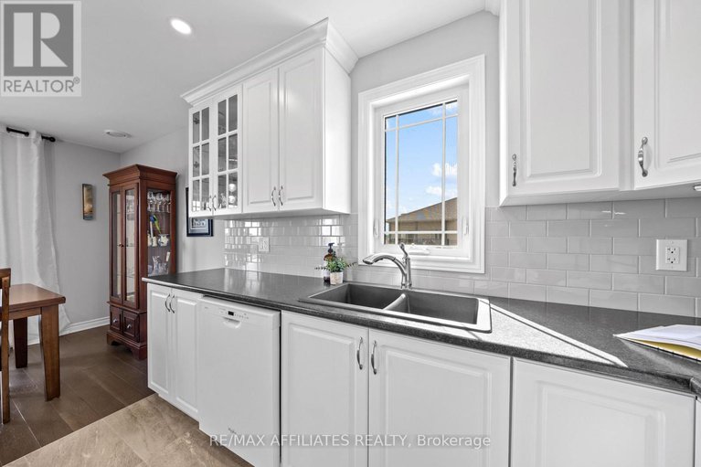 28841164/13-340-tribeca-private/longfields/ottawa/ontario/K2J6B4_16