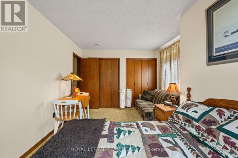 28807498/5687-cherry-street/south-dundas-williamsburgh-twp/south-dundas/ontario/K0C1X0_28