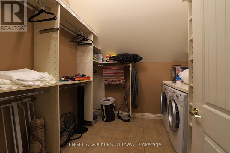 29413884/146-becks-shore-road/drummond-n-elmsley-drummond-twp/drummondnorth-elmsley/ontario/K7H3C8_24