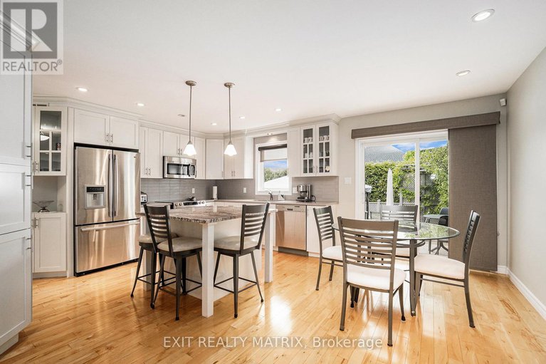 28356957/209-jasper-crescent/town-of-rockland/clarence-rockland/ontario/K4K0A3_9
