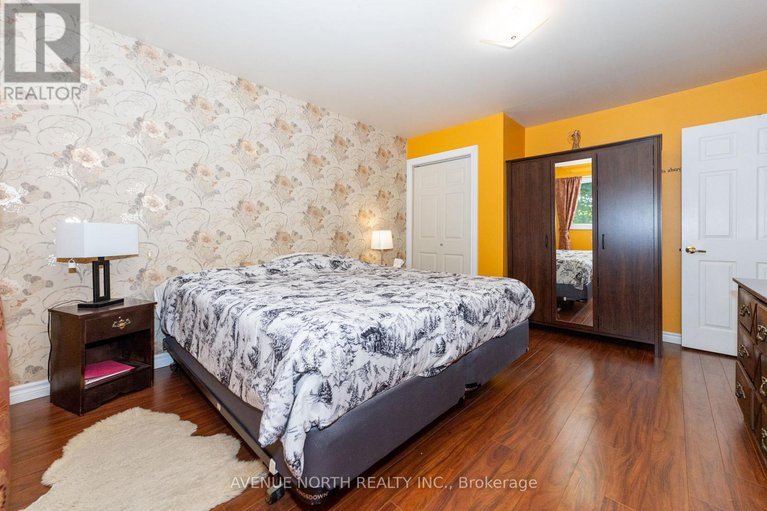 29268670/832-notre-dame-street/embrun/russell/ontario/K0A1W1_14