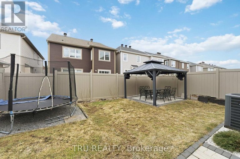 29605925/344-sweetclover-way/avalon-west/ottawa/ontario/K4A1E6_47