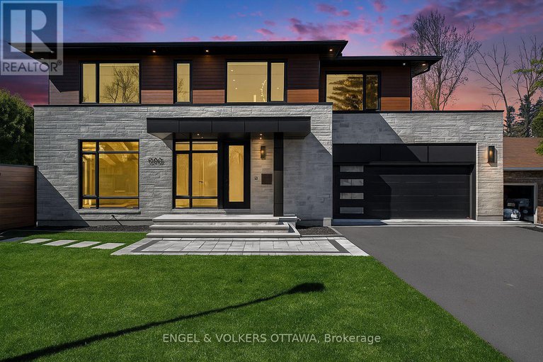28645547/888-melwood-avenue/mckellar-heightsglabar-park/ottawa/ontario/K2A3C3_1