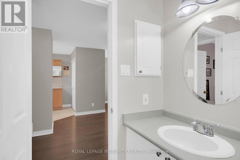 28534994/22-halkirk-avenue/glencairnhazeldean/ottawa/ontario/K2V1B5_29