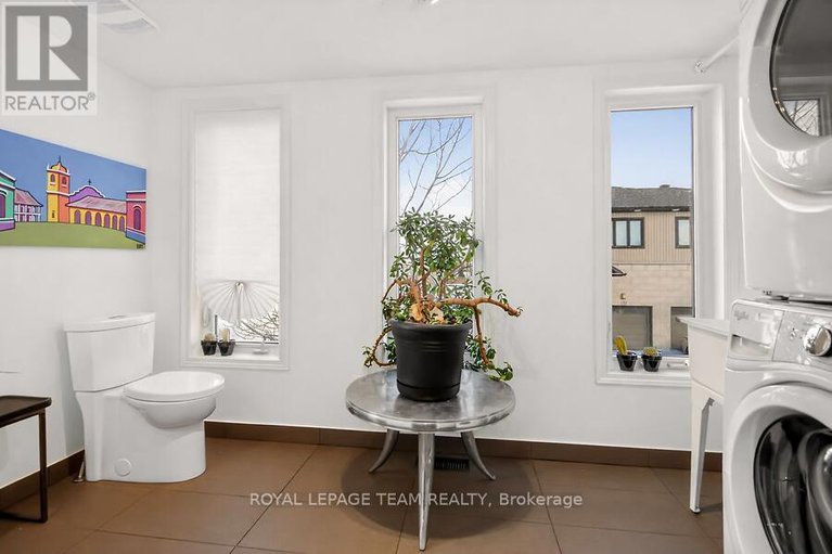 29283467/787-element-private/emerald-meadowstrailwest/ottawa/ontario/K2M0M7_34