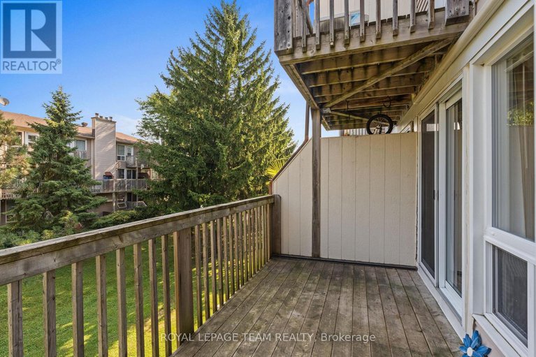 28691026/b-6501-bilberry-drive/convent-glen-north/ottawa/ontario/K1C4N4_39