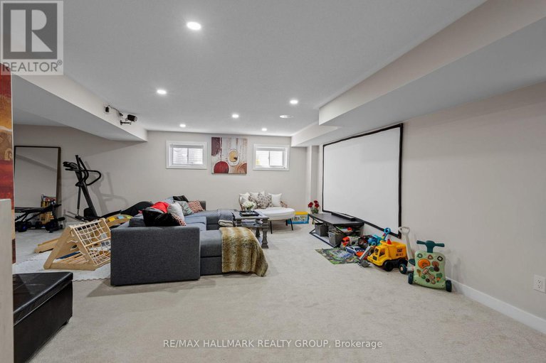 28337281/1015-keeper-heights/goulbourn-twp-from-franktown-rdsouth-to-rideau/ottawa/ontario/K0A2Z0_40