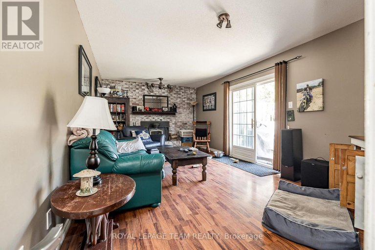 28858996/23-butterfield-road/munster/ottawa/ontario/K0A3P0_16