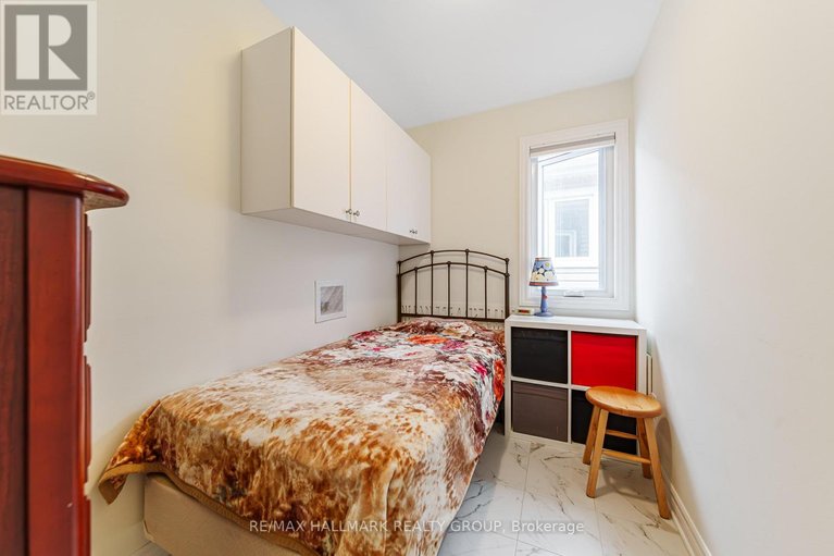 29476653/43-cento-way/stittsville-north/ottawa/ontario/K2S0W4_32