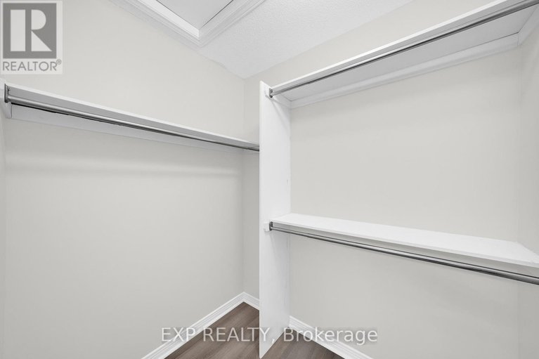 29260419/30-drysdale-street/beaverbrook/ottawa/ontario/K2K3L3_22