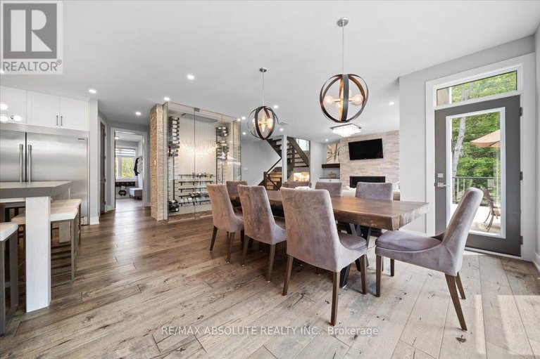 28693954/144-derbeyshire-street/kanata-north-west/ottawa/ontario/K2W0E7_16