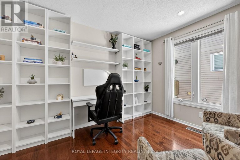 29364107/1380-diane-crescent/fallingbrookridgemount/ottawa/ontario/K4A2N8_19