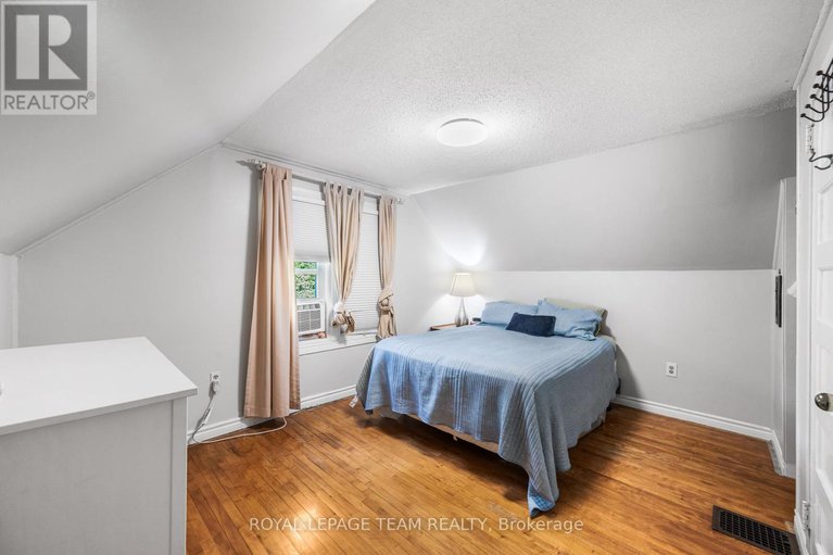 28782909/158-anna-avenue/carlington/ottawa/ontario/K1Z7V2_25