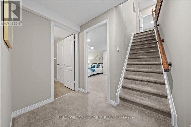 28238837/148-rodeo-drive/longfields/ottawa/ontario/K2J5K7_30