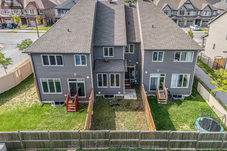 28847950/540-edenwylde-drive/remainder-of-stittsville-area/ottawa/ontario/K2S2K4_28