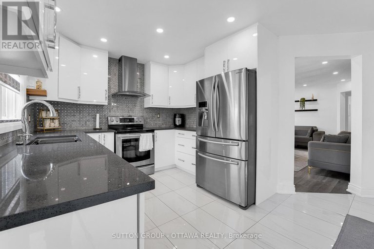 28668189/2163-johnston-road/hunt-club-park/ottawa/ontario/K1G5K2_23