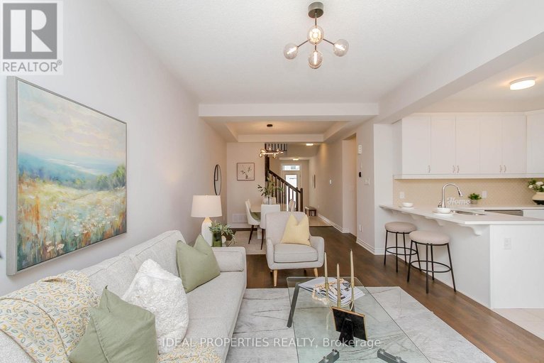 29473563/703-derreen-avenue/stittsville-north/ottawa/ontario/K2S2Z2_13