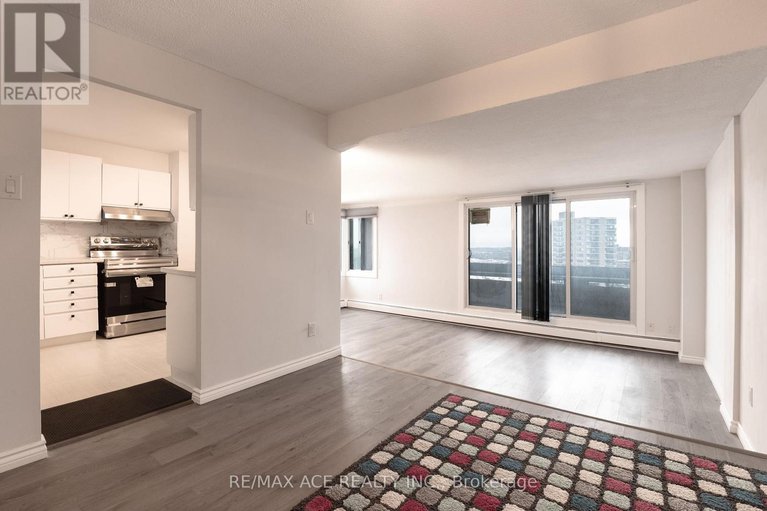 29409421/1506-1171-ambleside-drive/woodroffe/ottawa/ontario/K2B8E1_6