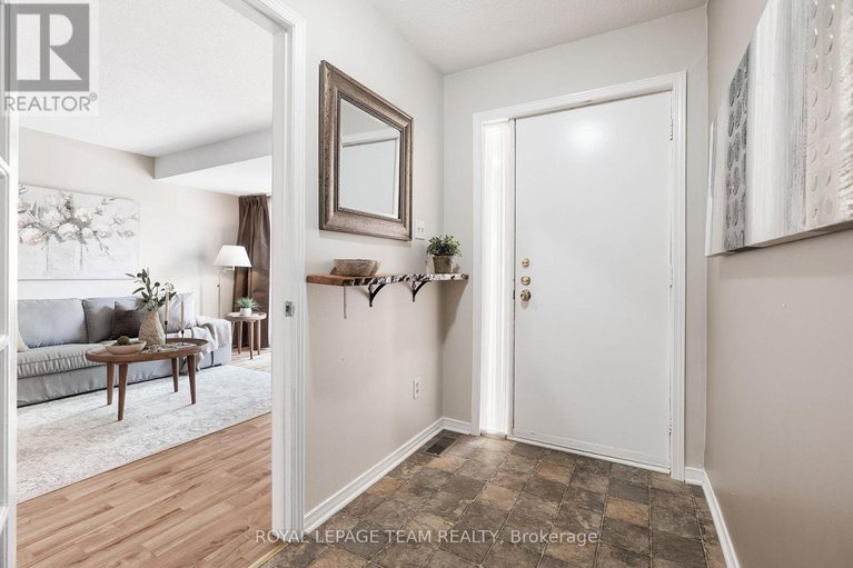 28908363/1473-bryson-lane/sawmill-creektimbermill/ottawa/ontario/K1T2T7_5
